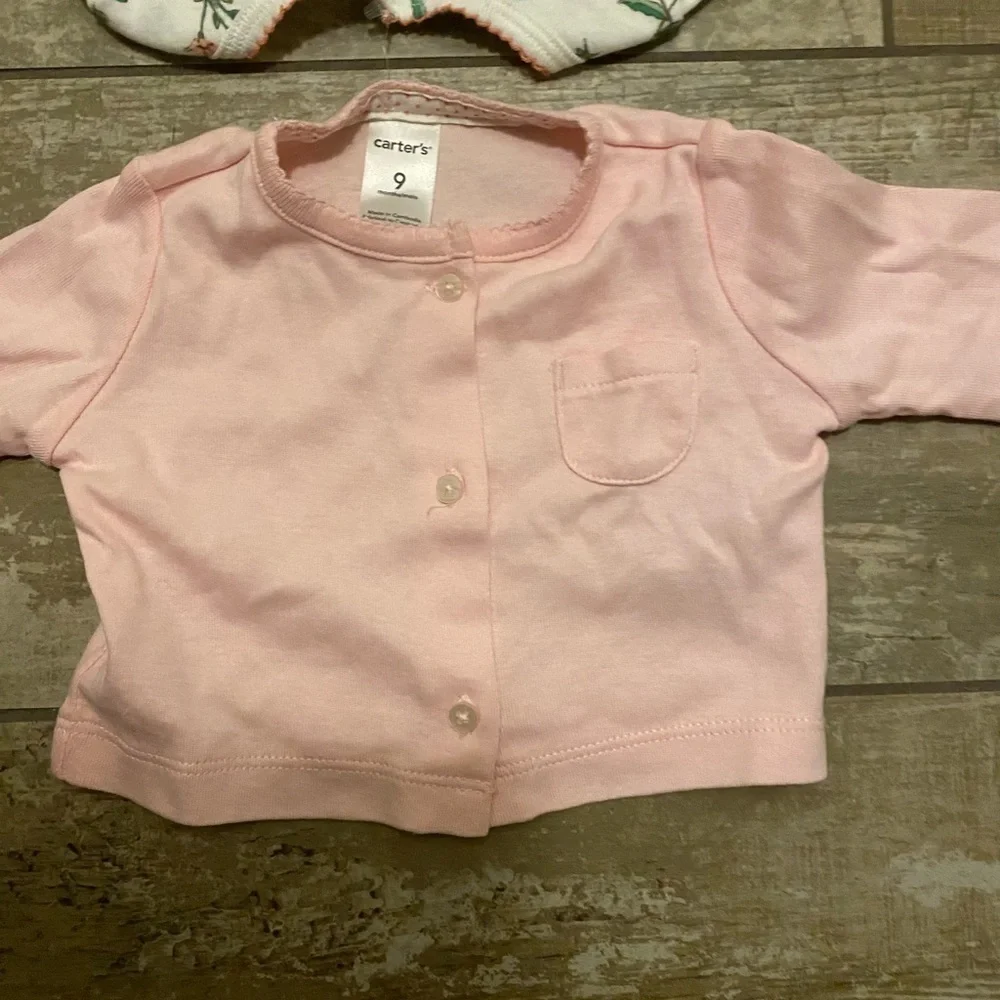 NWT Carter’s floral 2-piece set
